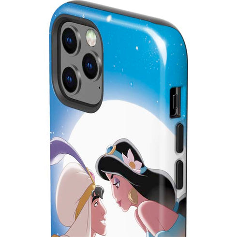 Disney Aladdin and Princess Jasmine Kiss iPhone 12 Pro Max Impact Case