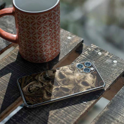 Alchemy Carta Gestaltkopf iPhone 11 Pro Skin