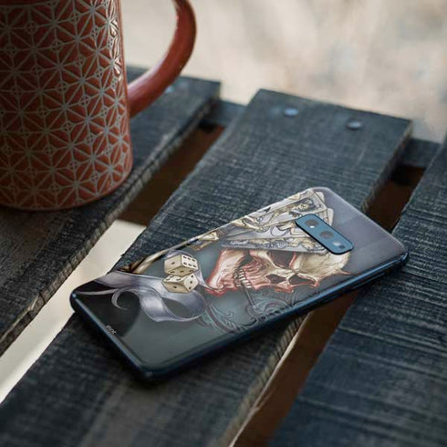 Alchemy Carta Read Em and Weep Galaxy S10e Skin