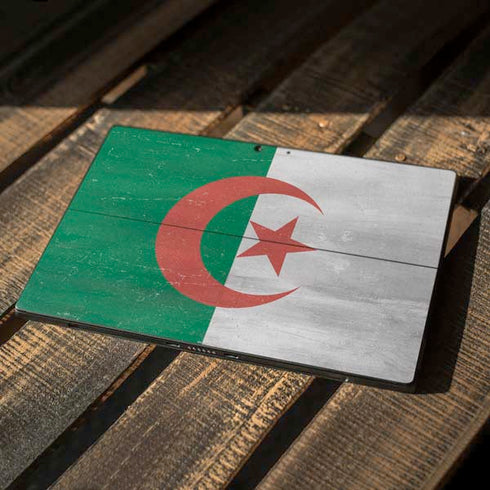 Algeria Flag Distressed Surface Pro 7 Skin