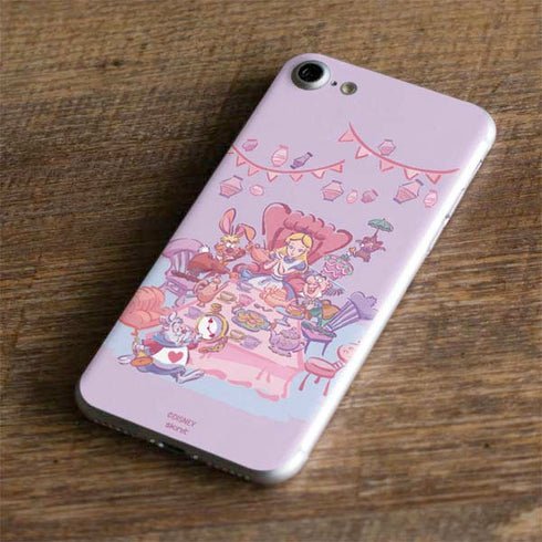 Disney Alice in Wonderland (animated) Mad Tea Party iPhone 7 Skin