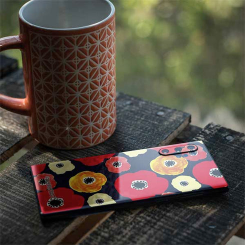 Bouffants and Broken Hearts Anemone Flower Galaxy Note 10 Plus Skin