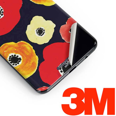Bouffants and Broken Hearts Anemone Flower Galaxy S10e Skin