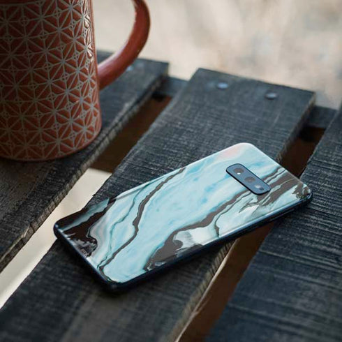 Aqua Blue Marble Ink Galaxy S10e Skin