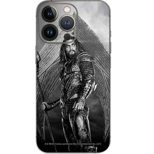 The Justice League (2017) Aquaman Poster iPhone 13 Pro Skin