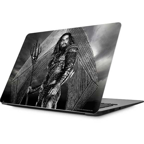 The Justice League (2017) Aquaman Poster Apple MacBook Skin