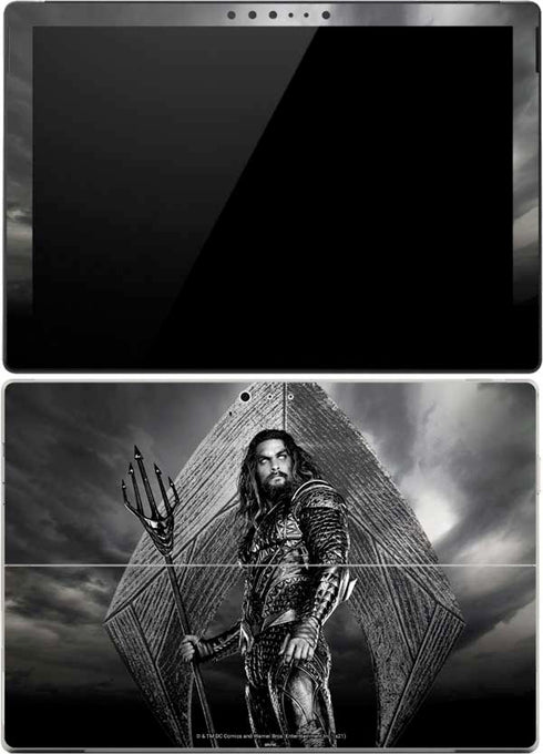 The Justice League (2017) Aquaman Poster Surface Pro (2017) Skin