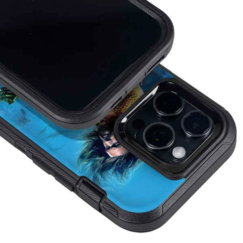 DC Comics Aquaman Movie Arthur Curry Poster Otterbox Defender iPhone Skin