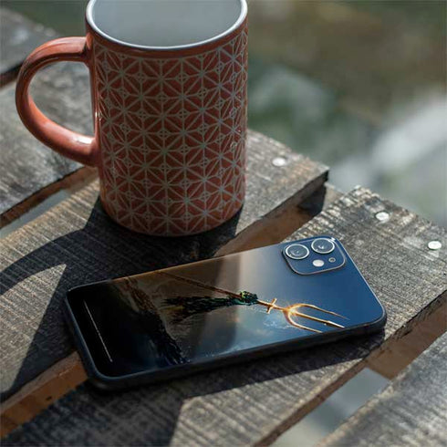 DC Comics Aquaman Movie Poster Trident iPhone 11 Skin