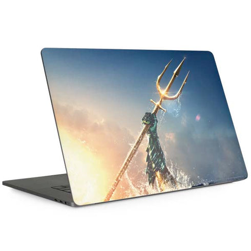 DC Comics Aquaman Movie Poster Trident Apple MacBook Pro 15-inch Skin