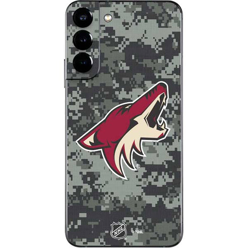 NHL Arizona Coyotes Camo Galaxy S22 Plus Skin