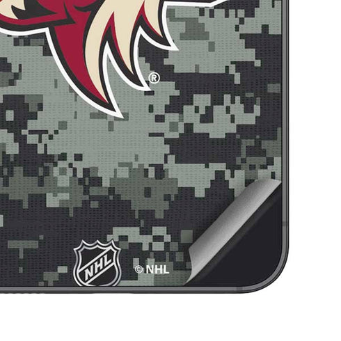NHL Arizona Coyotes Camo Galaxy S23 Skin