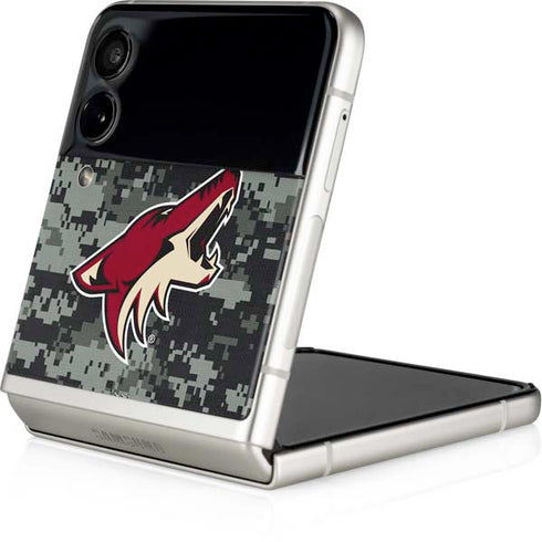 NHL Arizona Coyotes Camo Galaxy Z Flip4 5G Skin
