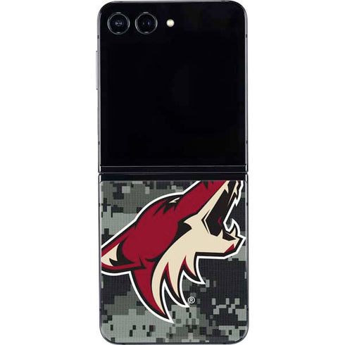 NHL Arizona Coyotes Camo Galaxy Z Flip5 5G Skin