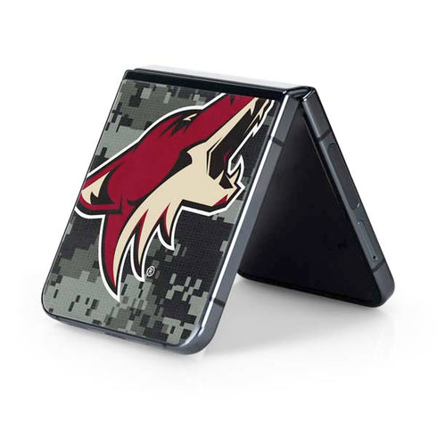 NHL Arizona Coyotes Camo Galaxy Z Flip5 5G Skin