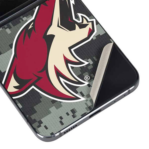 NHL Arizona Coyotes Camo Galaxy Z Flip5 5G Skin