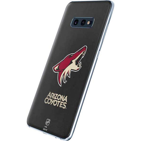 NHL Arizona Coyotes Distressed Galaxy S10e Skin