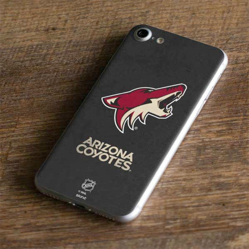 NHL Arizona Coyotes Distressed iPhone 7 Skin