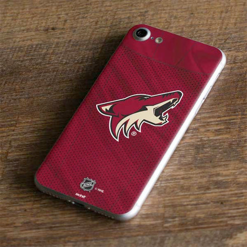 NHL Arizona Coyotes Home Jersey iPhone 7 Skin
