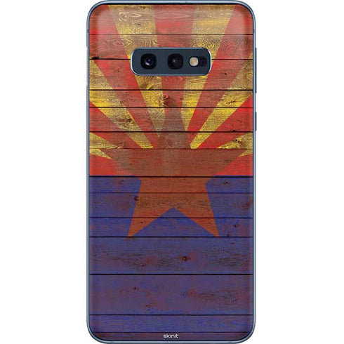 Arizona Flag Dark Wood Galaxy S10e Skin