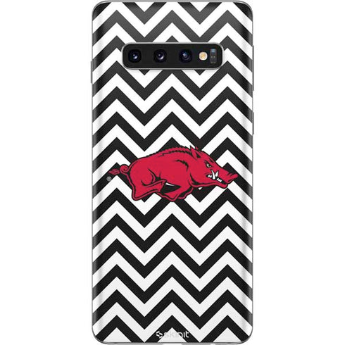 University of Arkansas-Fayetteville Chevron Print Galaxy S10 Skin