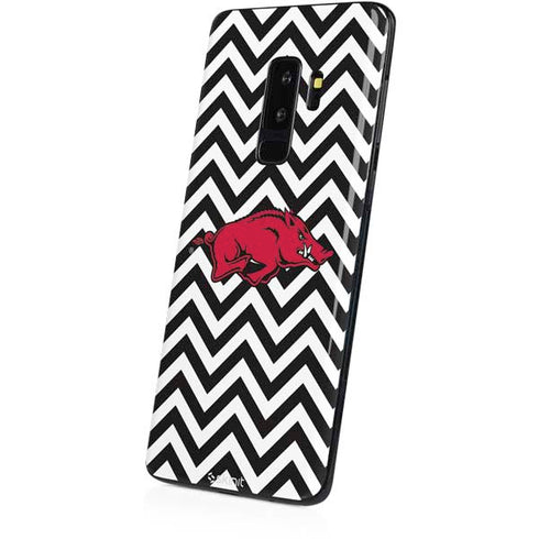University of Arkansas-Fayetteville Chevron Print Galaxy S9 Plus Skin