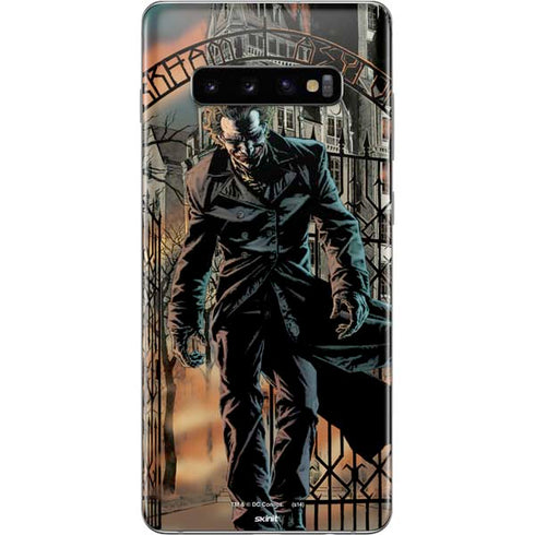 DC Comics The Joker Walking Dark Grounds Comic Art By Lee Bermejo Galaxy S10 Plus Skin