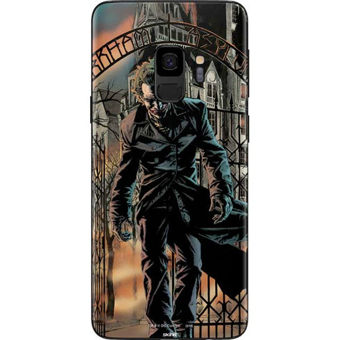 DC Comics The Joker Walking Dark Grounds Comic Art By Lee Bermejo Galaxy S9 Skin