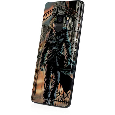 DC Comics The Joker Walking Dark Grounds Comic Art By Lee Bermejo Galaxy S9 Skin