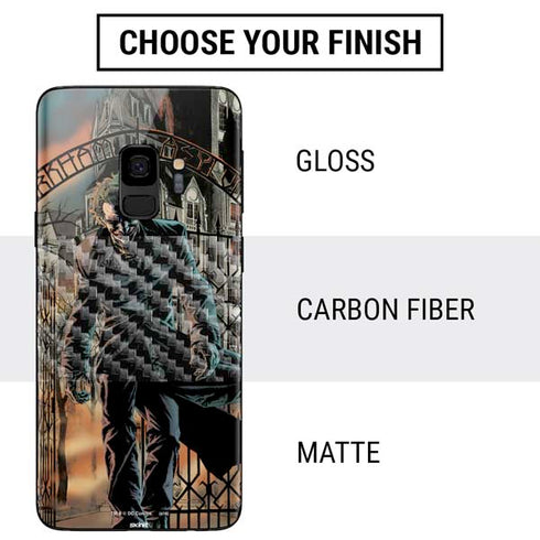 DC Comics The Joker Walking Dark Grounds Comic Art By Lee Bermejo Galaxy S9 Skin