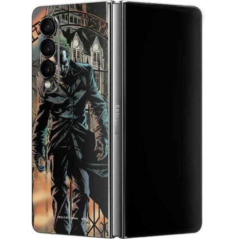 DC Comics The Joker Walking Dark Grounds Comic Art By Lee Bermejo Galaxy Z Fold4 5G Skin