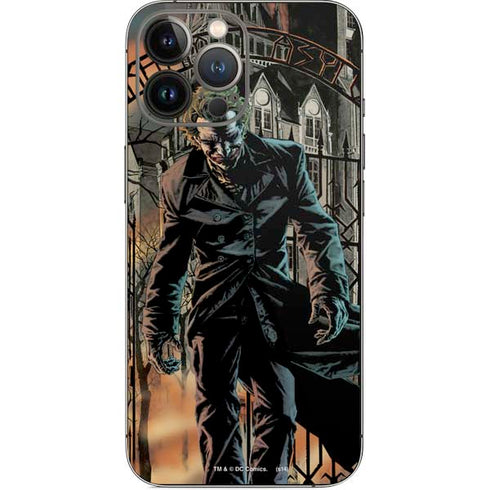DC Comics The Joker Walking Dark Grounds Comic Art By Lee Bermejo iPhone 13 Pro Max Skin