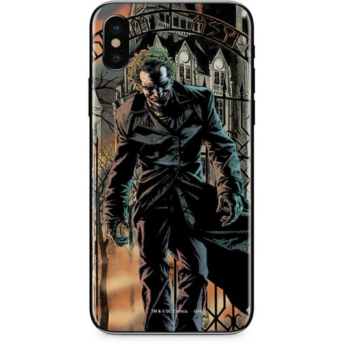 DC Comics The Joker Walking Dark Grounds Comic Art By Lee Bermejo iPhone XS Skin