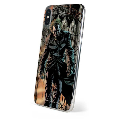 DC Comics The Joker Walking Dark Grounds Comic Art By Lee Bermejo iPhone XS Skin