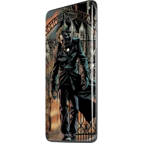 DC Comics The Joker Walking Dark Grounds Comic Art By Lee Bermejo OnePlus 7 Pro Skin