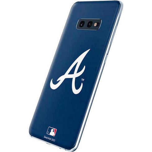 MLB Atlanta Braves - Solid Distressed Galaxy S10e Skin