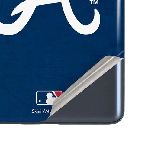 MLB Atlanta Braves - Solid Distressed Galaxy S20 Fan Edition Skin