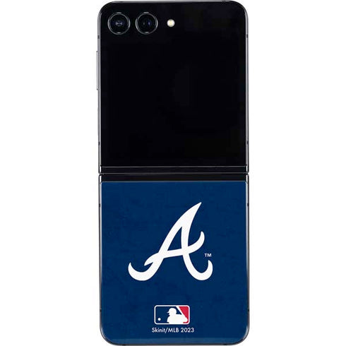MLB Atlanta Braves - Solid Distressed Galaxy Z Flip5 5G Skin