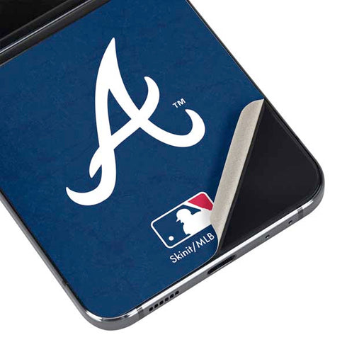 MLB Atlanta Braves - Solid Distressed Galaxy Z Flip5 5G Skin