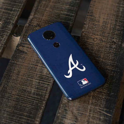MLB Atlanta Braves - Solid Distressed Moto E5 Plus Skin