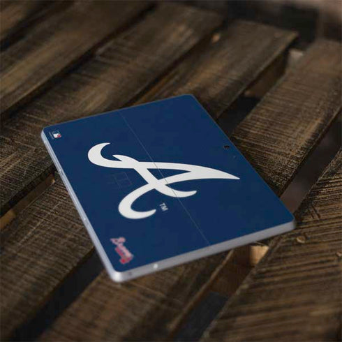 MLB Atlanta Braves - Solid Distressed Surface Go Skin
