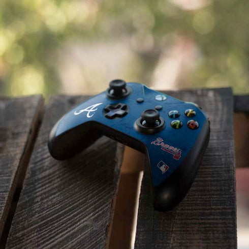 MLB Atlanta Braves - Solid Distressed Xbox One S Controller Skin