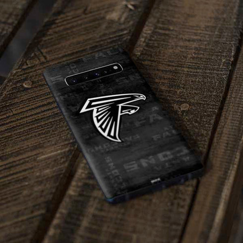 NFL Atlanta Falcons Black & White Galaxy S10 Plus Skin