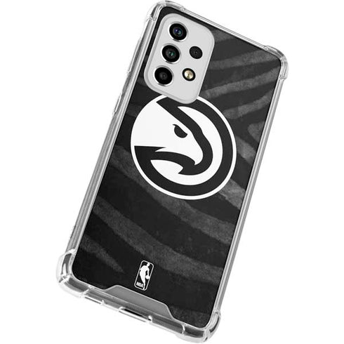 NBA Atlanta Hawks Black Animal Print Galaxy A33 5G Clear Case