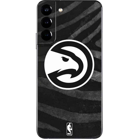 NBA Atlanta Hawks Black Animal Print Galaxy S22 Plus Skin