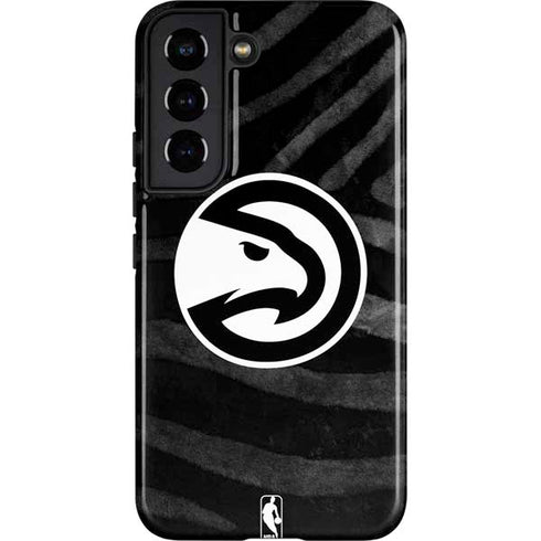 NBA Atlanta Hawks Black Animal Print Galaxy S22 Pro Case
