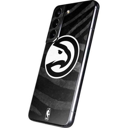 NBA Atlanta Hawks Black Animal Print Galaxy S22 Skin