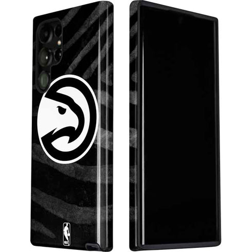 NBA Atlanta Hawks Black Animal Print Galaxy S22 Ultra Pro Case
