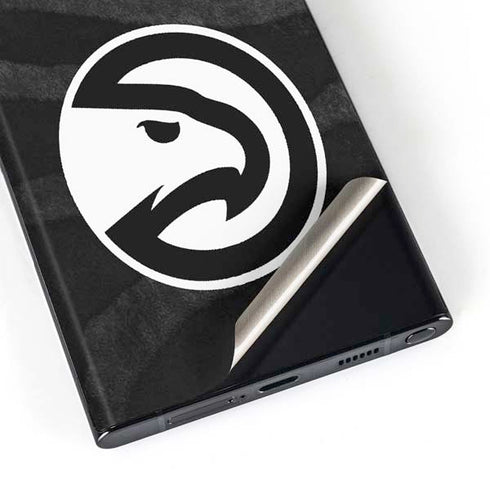 NBA Atlanta Hawks Black Animal Print Galaxy S23 Ultra Skin