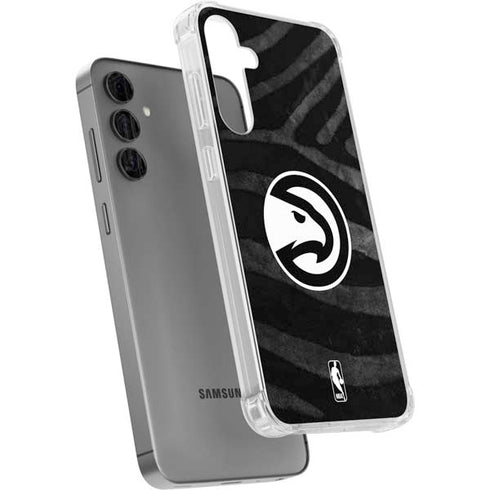 NBA Atlanta Hawks Black Animal Print Galaxy S24 Plus Clear Case